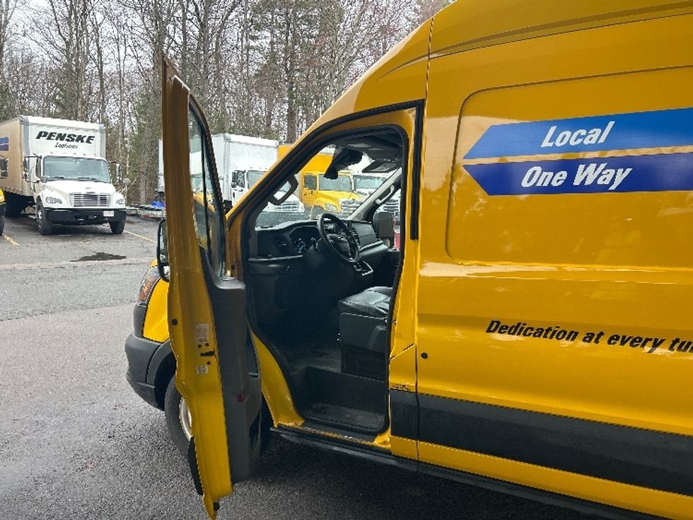 Cargo Van (Panel Van)-Light and Medium Duty Trucks-Ford-2020-Transit 250-Fitchburg-MA-85,669\n\t\tmiles-$ 27,250 - Image 13