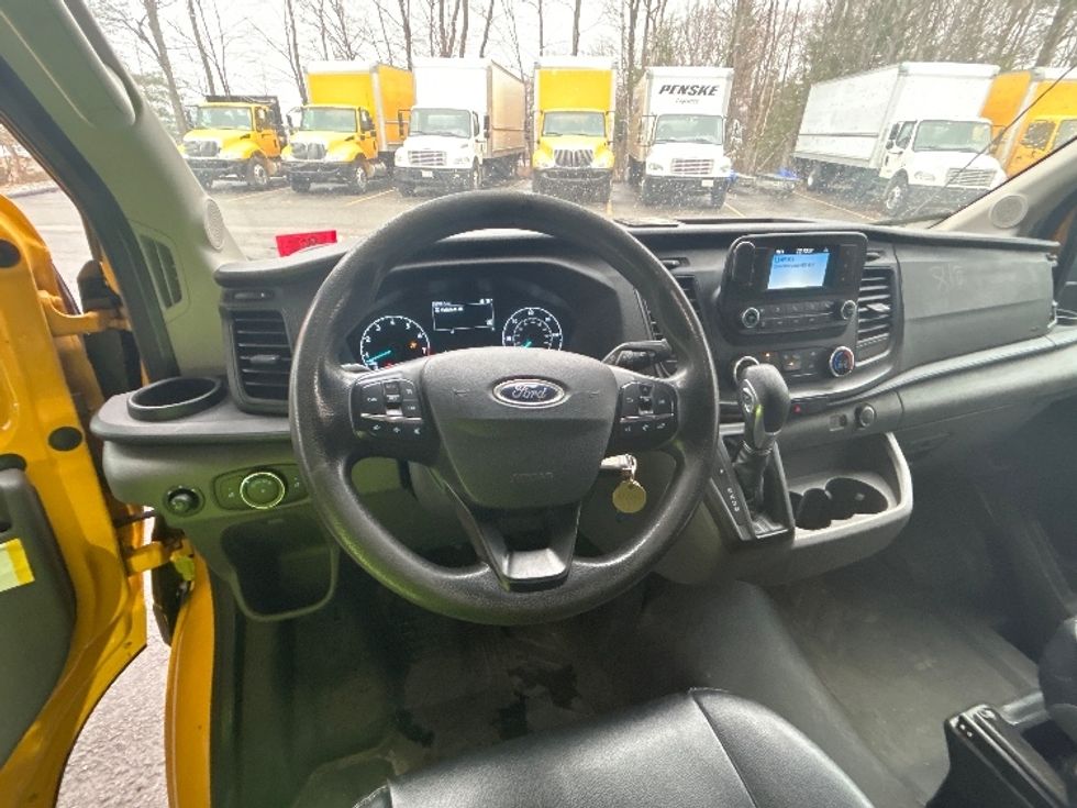 Cargo Van (Panel Van)-Light and Medium Duty Trucks-Ford-2020-Transit 250-Fitchburg-MA-85,669\n\t\tmiles-$ 27,250 - Image 15