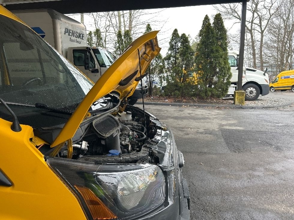 Cargo Van (Panel Van)-Light and Medium Duty Trucks-Ford-2020-Transit 250-Fitchburg-MA-85,669\n\t\tmiles-$ 27,250 - Image 20