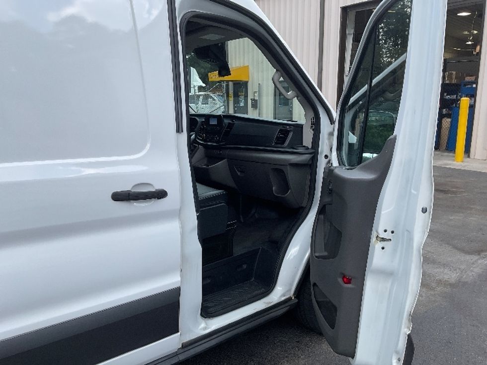 Cargo Van (Panel Van)-Light and Medium Duty Trucks-Ford-2020-Transit 250-Gainesville-GA-54,827\n\t\tmiles-$ 34,250 - Image 18