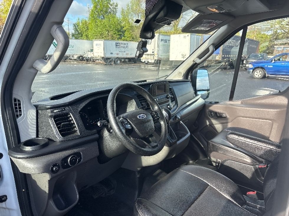 Cargo Van (Panel Van)-Light and Medium Duty Trucks-Ford-2020-Transit 250-Harrisburg-PA-107,182\n\t\tmiles-$ 31,250 - Image 13