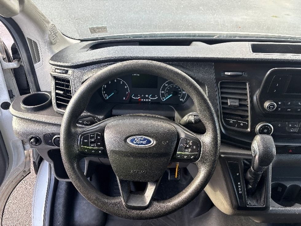 Cargo Van (Panel Van)-Light and Medium Duty Trucks-Ford-2020-Transit 250-Harrisburg-PA-107,182\n\t\tmiles-$ 31,250 - Image 14
