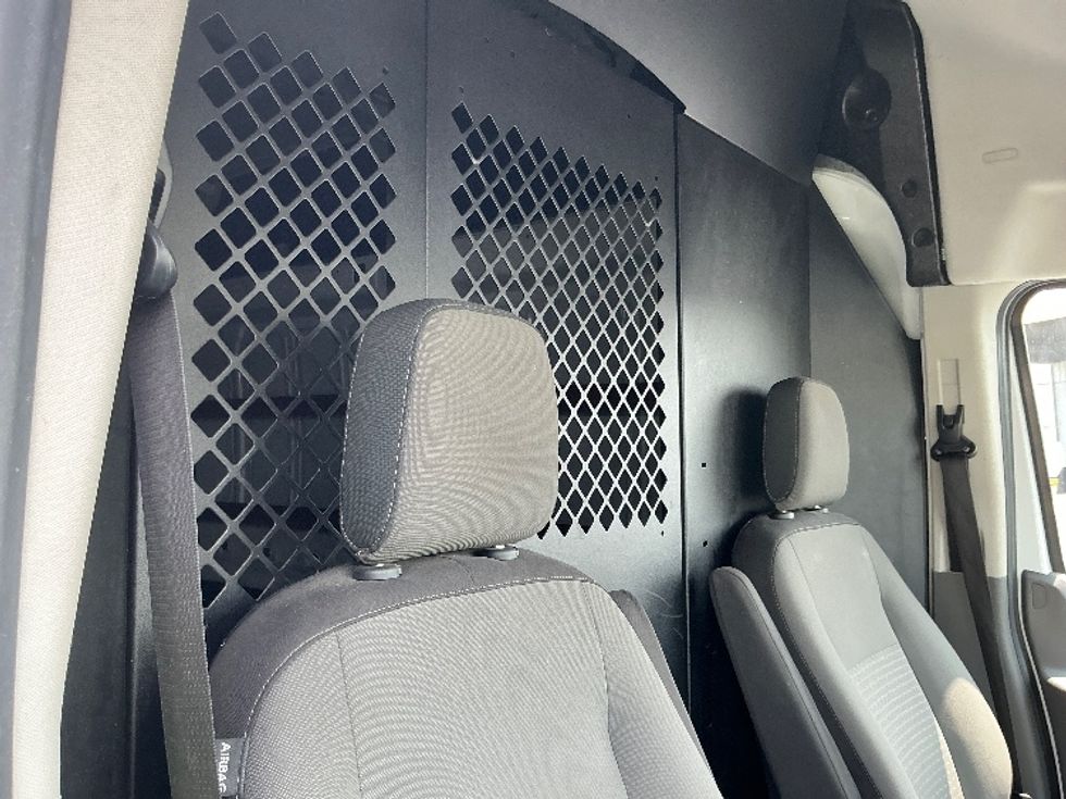 Cargo Van (Panel Van)-Light and Medium Duty Trucks-Ford-2020-Transit 250-Harrisburg-PA-129,913\n\t\tmiles-$ 27,000 - Image 26