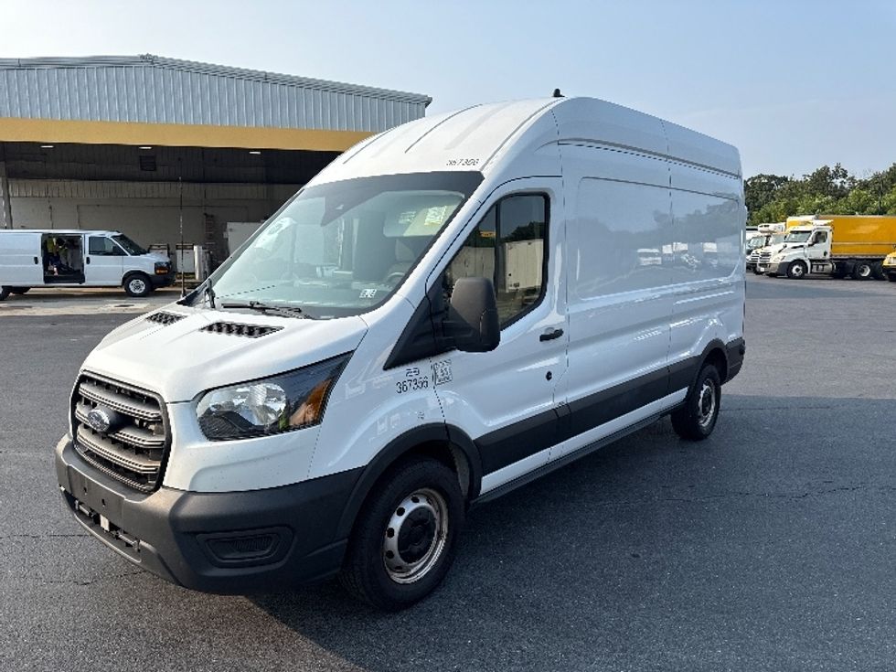 Cargo Van (Panel Van)-Light and Medium Duty Trucks-Ford-2020-Transit 250-Harrisburg-PA-129,913\n\t\tmiles-$ 27,000 - Image 3