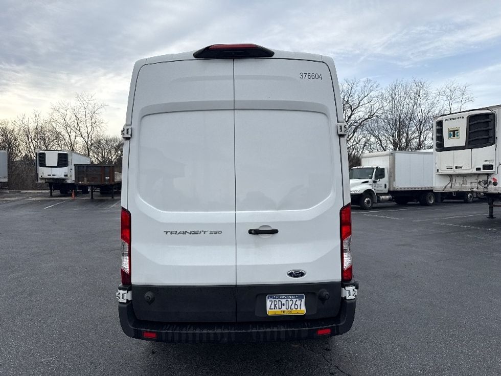 Cargo Van (Panel Van)-Light and Medium Duty Trucks-Ford-2020-Transit 250-Harrisburg-PA-62,239\n\t\tmiles-$ 33,750 - Image 7