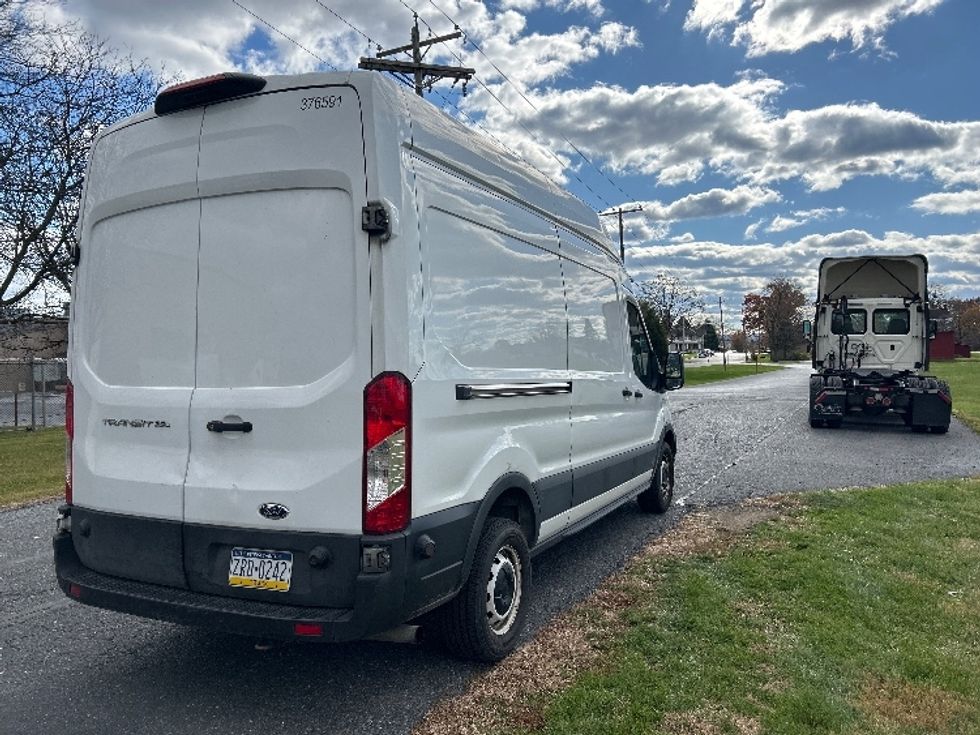 Cargo Van (Panel Van)-Light and Medium Duty Trucks-Ford-2020-Transit 250-Harrisburg-PA-75,736\n\t\tmiles-$ 33,000 - Image 12
