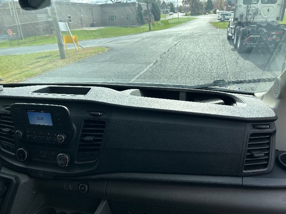 Cargo Van (Panel Van)-Light and Medium Duty Trucks-Ford-2020-Transit 250-Harrisburg-PA-75,736\n\t\tmiles-$ 33,000 - Image 19