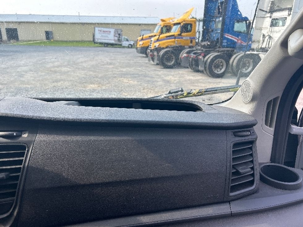 Cargo Van (Panel Van)-Light and Medium Duty Trucks-Ford-2020-Transit 250-Harrisburg-PA-92,420\n\t\tmiles-$ 30,750 - Image 20