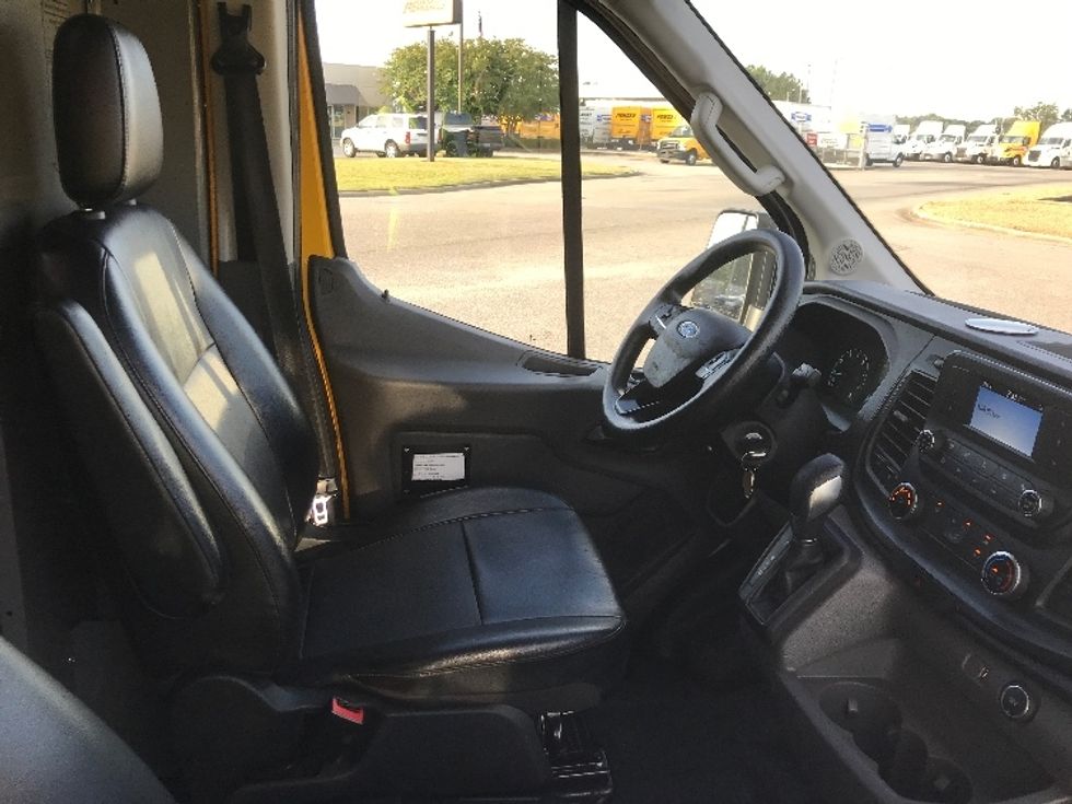 Cargo Van (Panel Van)-Light and Medium Duty Trucks-Ford-2020-Transit 250-Homewood-AL-127,197\n\t\tmiles-$ 27,500 - Image 19