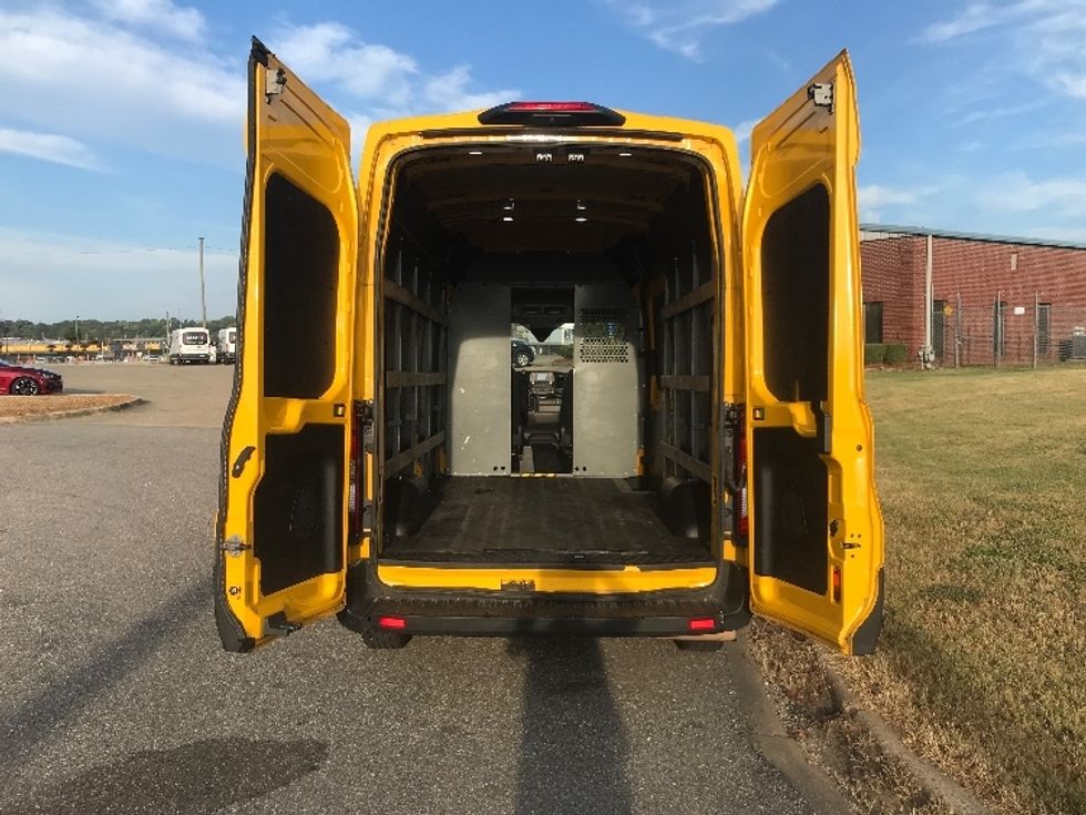 Cargo Van (Panel Van)-Light and Medium Duty Trucks-Ford-2020-Transit 250-Homewood-AL-127,197\n\t\tmiles-$ 27,500 - Image 7