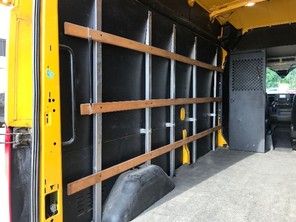 Cargo Van (Panel Van)-Light and Medium Duty Trucks-Ford-2020-Transit 250-Houston-TX-88,391\n\t\tmiles-$ 29,250 - Image 11