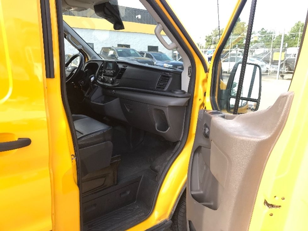 Cargo Van (Panel Van)-Light and Medium Duty Trucks-Ford-2020-Transit 250-Houston-TX-88,391\n\t\tmiles-$ 29,250 - Image 20