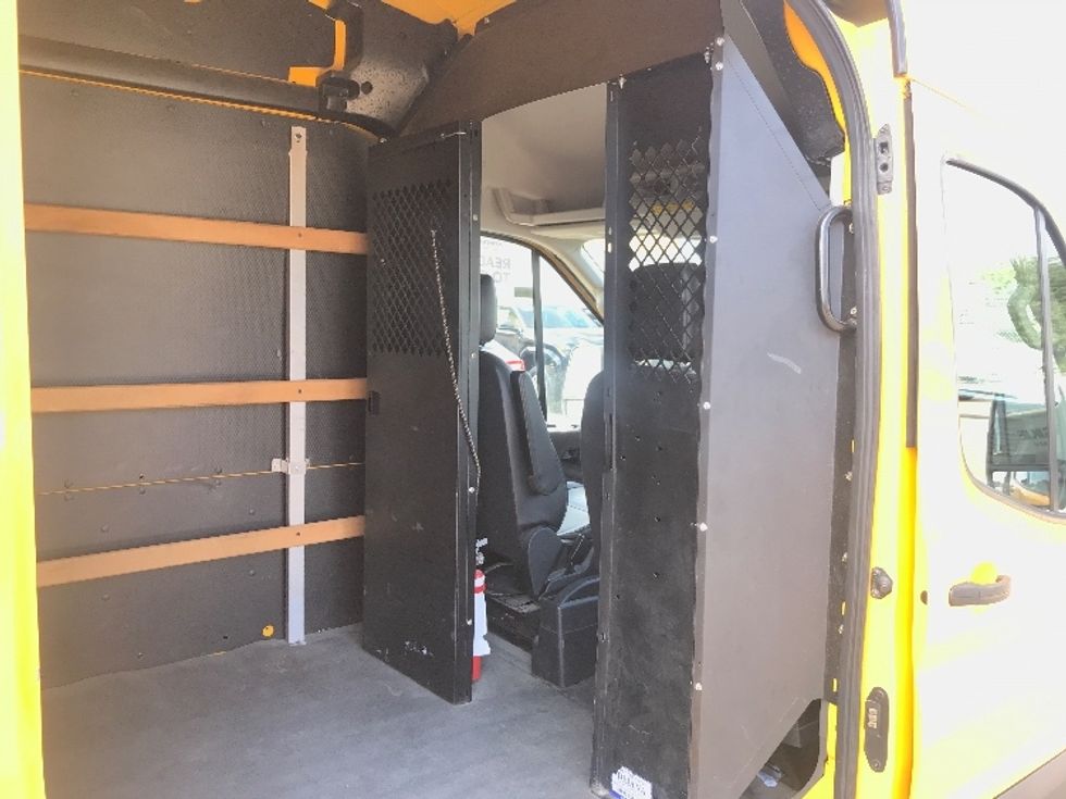 Cargo Van (Panel Van)-Light and Medium Duty Trucks-Ford-2020-Transit 250-Houston-TX-88,391\n\t\tmiles-$ 29,250 - Image 26