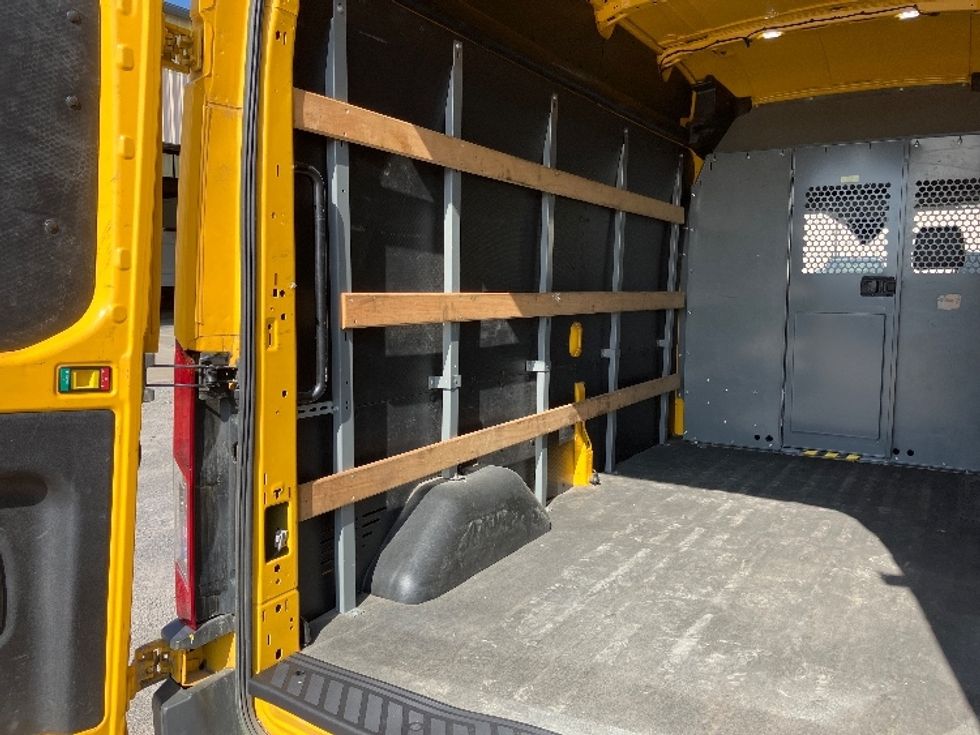 Cargo Van (Panel Van)-Light and Medium Duty Trucks-Ford-2020-Transit 250-Hueytown-AL-108,529\n\t\tmiles-$ 27,000 - Image 10