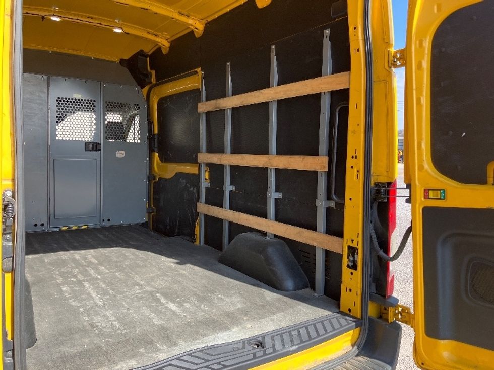Cargo Van (Panel Van)-Light and Medium Duty Trucks-Ford-2020-Transit 250-Hueytown-AL-108,529\n\t\tmiles-$ 27,000 - Image 11