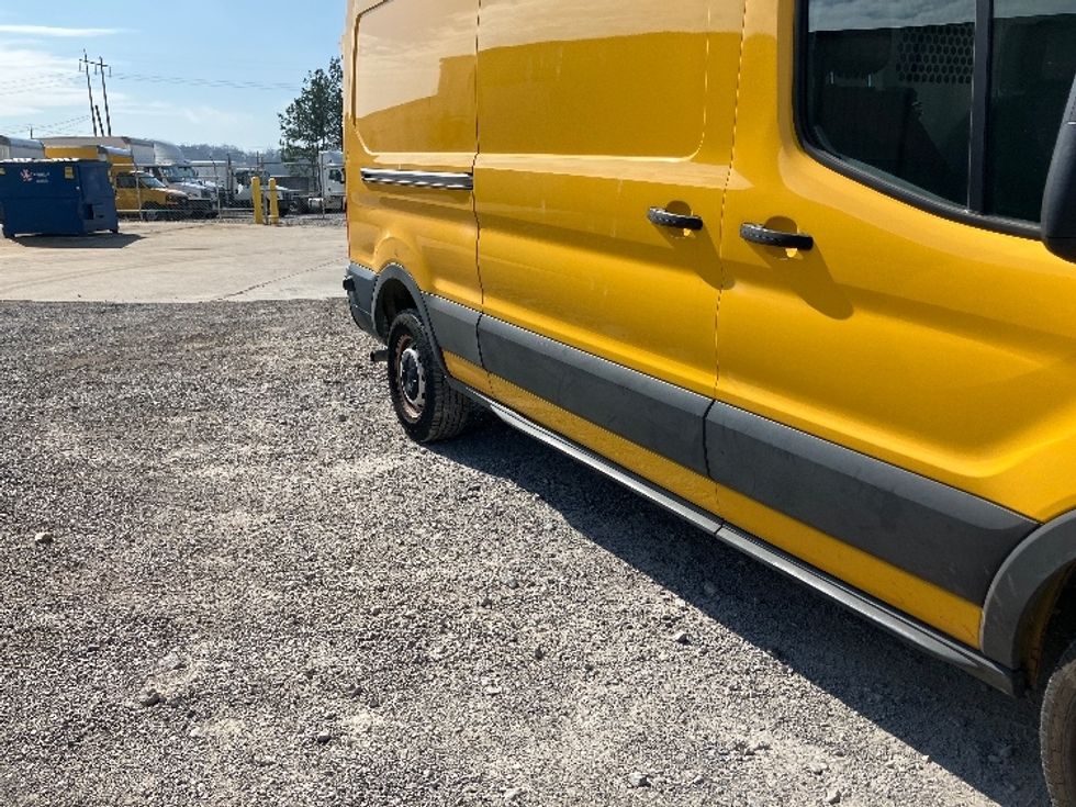 Cargo Van (Panel Van)-Light and Medium Duty Trucks-Ford-2020-Transit 250-Hueytown-AL-108,529\n\t\tmiles-$ 27,000 - Image 13