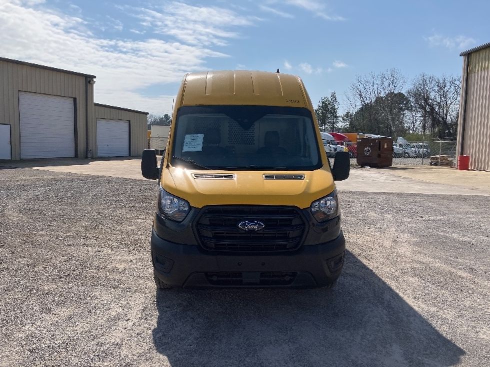 Cargo Van (Panel Van)-Light and Medium Duty Trucks-Ford-2020-Transit 250-Hueytown-AL-108,529\n\t\tmiles-$ 27,000 - Image 2