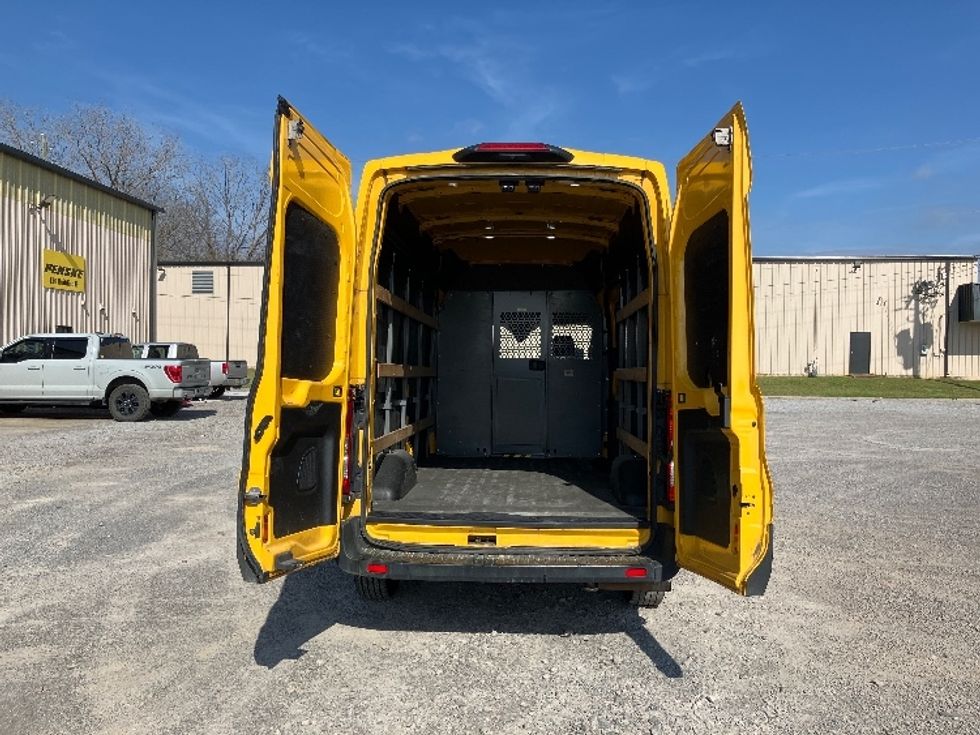 Cargo Van (Panel Van)-Light and Medium Duty Trucks-Ford-2020-Transit 250-Hueytown-AL-108,529\n\t\tmiles-$ 27,000 - Image 8