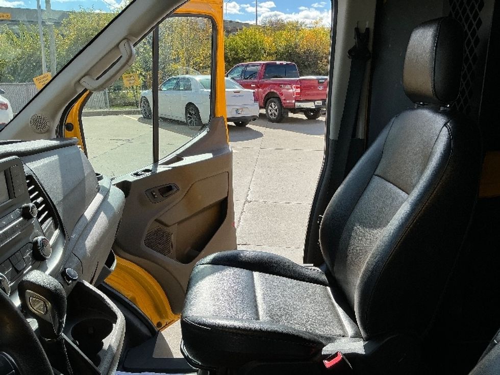 Cargo Van (Panel Van)-Light and Medium Duty Trucks-Ford-2020-Transit 250-Indianapolis-IN-87,797\n\t\tmiles-$ 29,250 - Image 19