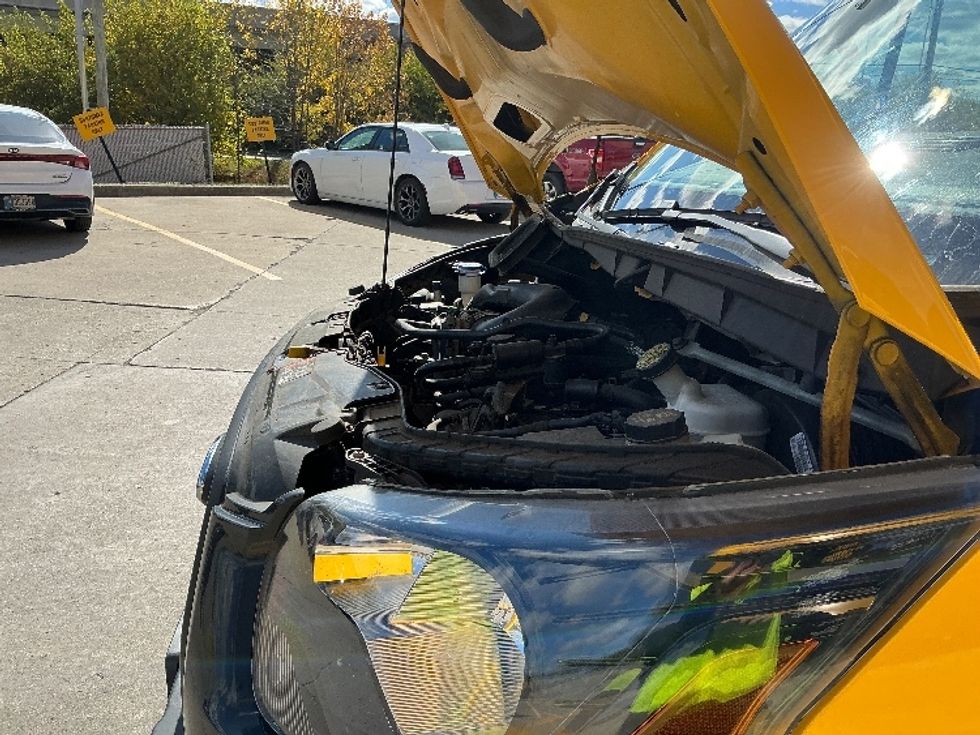 Cargo Van (Panel Van)-Light and Medium Duty Trucks-Ford-2020-Transit 250-Indianapolis-IN-87,797\n\t\tmiles-$ 29,250 - Image 24