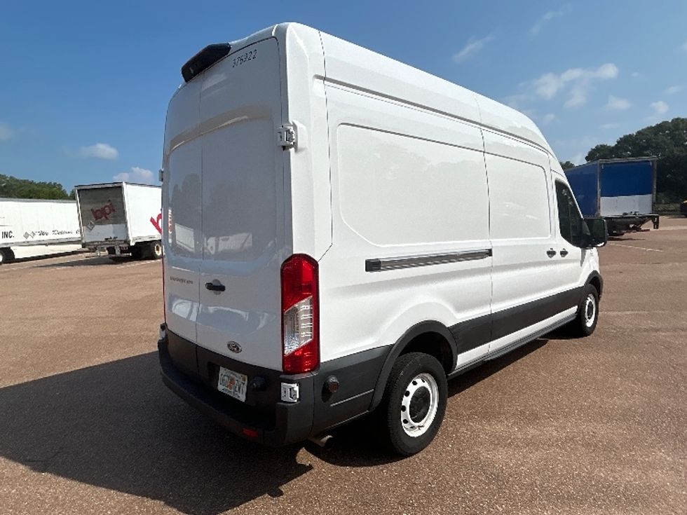 Cargo Van (Panel Van)-Light and Medium Duty Trucks-Ford-2020-Transit 250-Jackson-MS-80,821\n\t\tmiles-$ 32,000 - Image 11