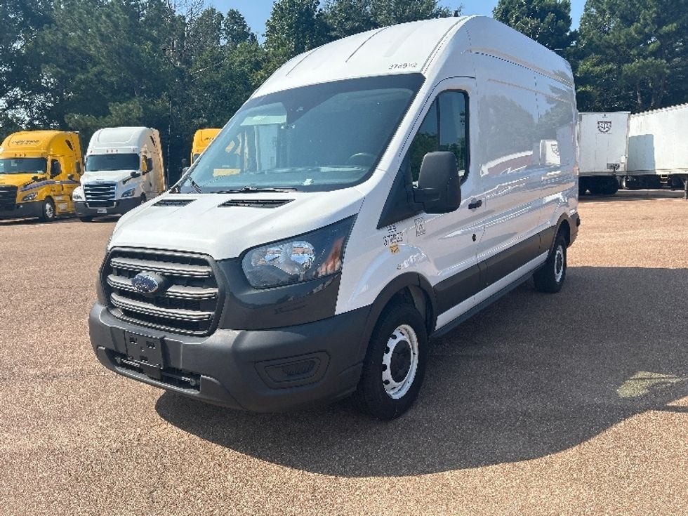 Cargo Van (Panel Van)-Light and Medium Duty Trucks-Ford-2020-Transit 250-Jackson-MS-80,821\n\t\tmiles-$ 32,000 - Image 3