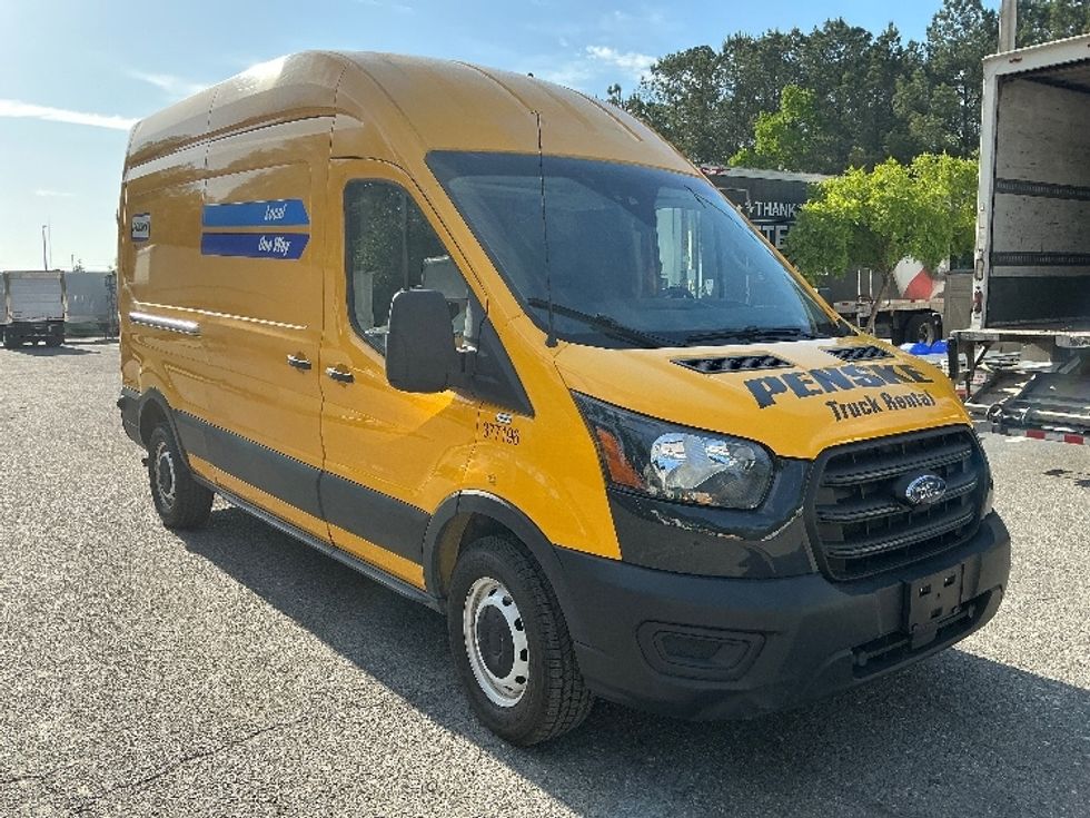 Cargo Van (Panel Van)-Light and Medium Duty Trucks-Ford-2020-Transit 250-Jacksonville-FL-88,021\n\t\tmiles-$ 28,250 - Image 1