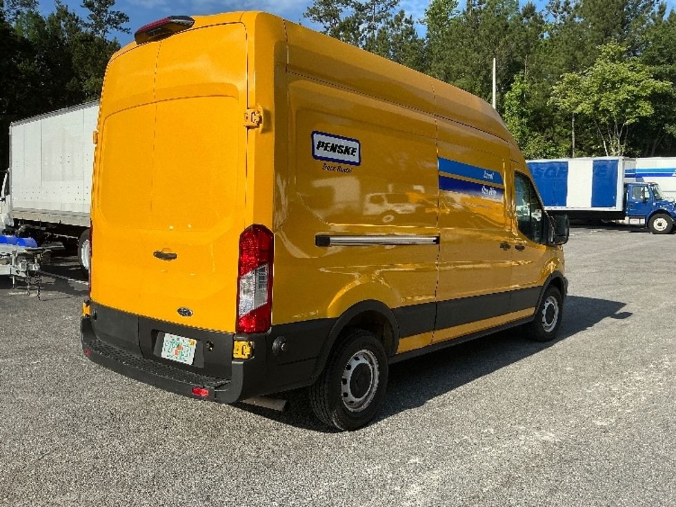 Cargo Van (Panel Van)-Light and Medium Duty Trucks-Ford-2020-Transit 250-Jacksonville-FL-88,021\n\t\tmiles-$ 28,250 - Image 12