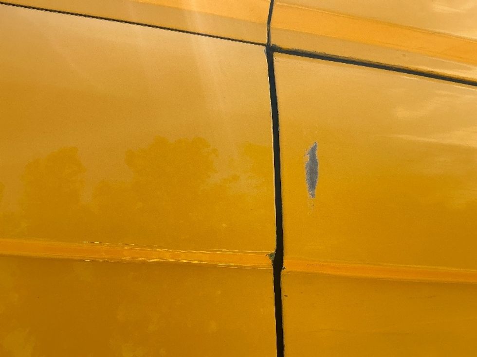 Cargo Van (Panel Van)-Light and Medium Duty Trucks-Ford-2020-Transit 250-Jacksonville-FL-88,021\n\t\tmiles-$ 28,250 - Image 28