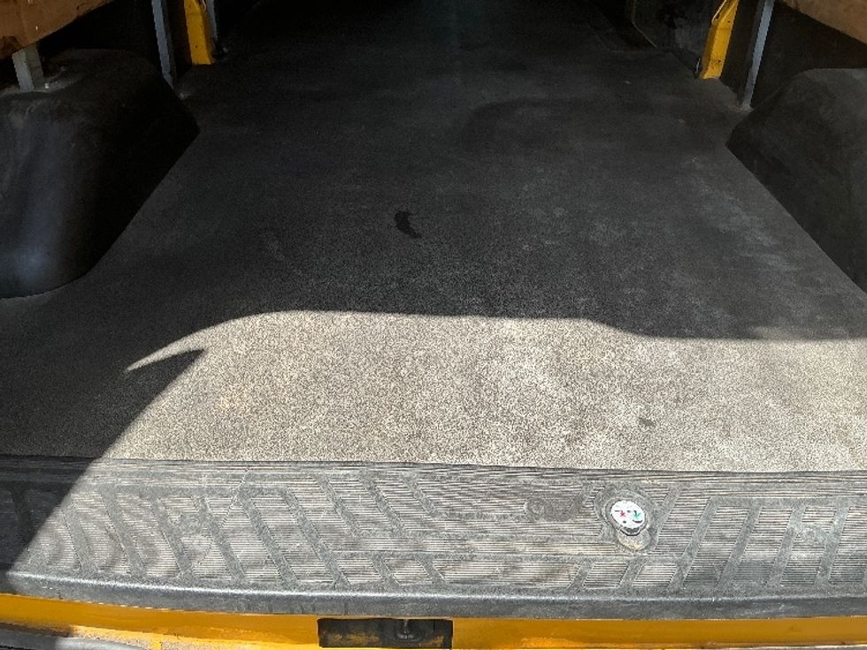 Cargo Van (Panel Van)-Light and Medium Duty Trucks-Ford-2020-Transit 250-Jacksonville-FL-88,021\n\t\tmiles-$ 28,250 - Image 9