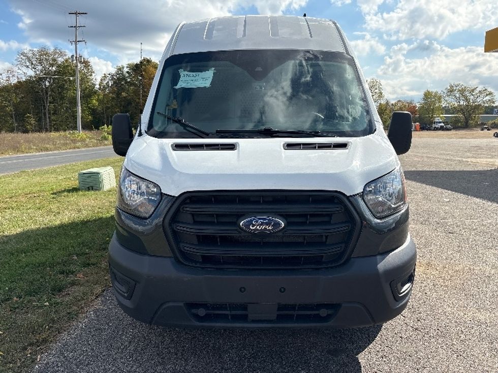 Cargo Van (Panel Van)-Light and Medium Duty Trucks-Ford-2020-Transit 250-Kalamazoo-MI-108,651\n\t\tmiles-$ 29,500 - Image 2