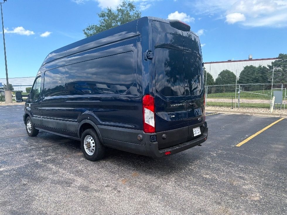 Cargo Van (Panel Van)-Light and Medium Duty Trucks-Ford-2020-Transit 250-La Porte-IN-107,042\n\t\tmiles-$ 29,250 - Image 6
