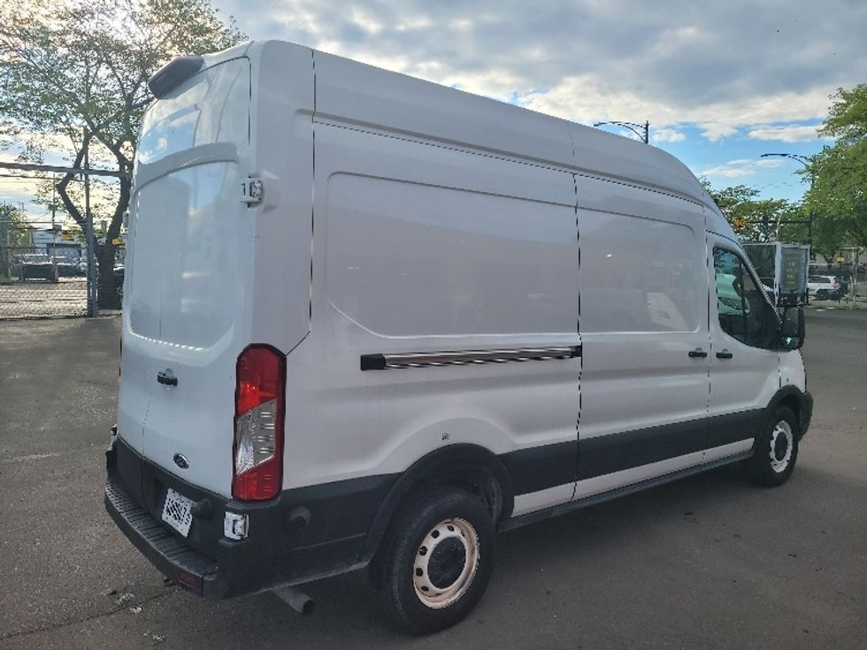 Cargo Van (Panel Van)-Light and Medium Duty Trucks-Ford-2020-Transit 250-La Porte-IN-56,778\n\t\tmiles-$ 33,750 - Image 12