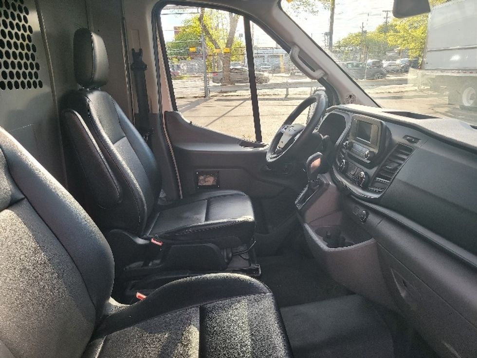 Cargo Van (Panel Van)-Light and Medium Duty Trucks-Ford-2020-Transit 250-La Porte-IN-56,778\n\t\tmiles-$ 33,750 - Image 21