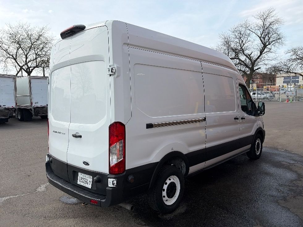Cargo Van (Panel Van)-Light and Medium Duty Trucks-Ford-2020-Transit 250-La Porte-IN-60,558\n\t\tmiles-$ 34,750 - Image 13