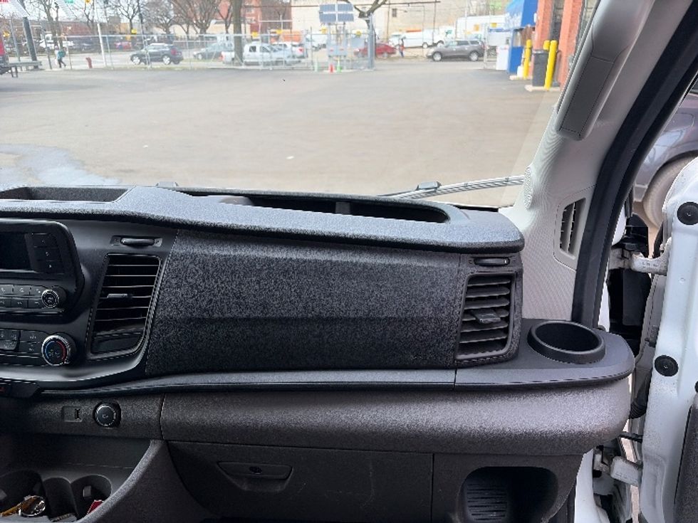 Cargo Van (Panel Van)-Light and Medium Duty Trucks-Ford-2020-Transit 250-La Porte-IN-60,558\n\t\tmiles-$ 34,750 - Image 21