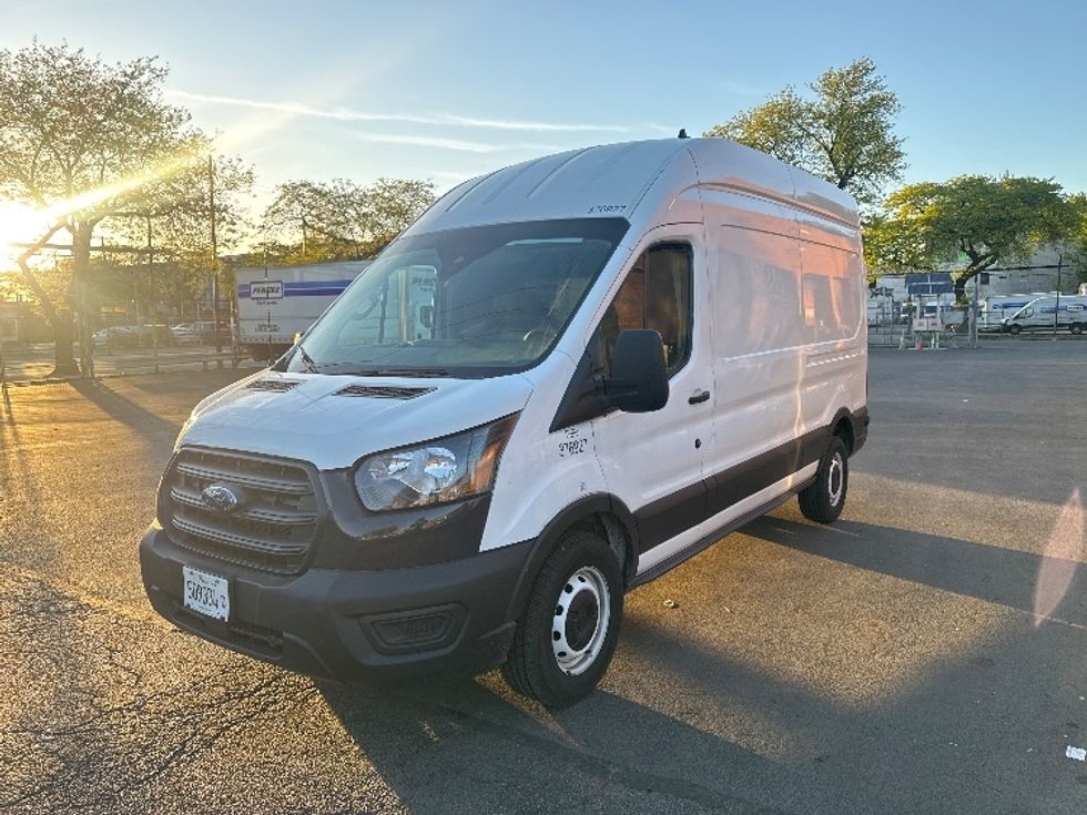 Cargo Van (Panel Van)-Light and Medium Duty Trucks-Ford-2020-Transit 250-La Porte-IN-67,946\n\t\tmiles-$ 33,250 - Image 3
