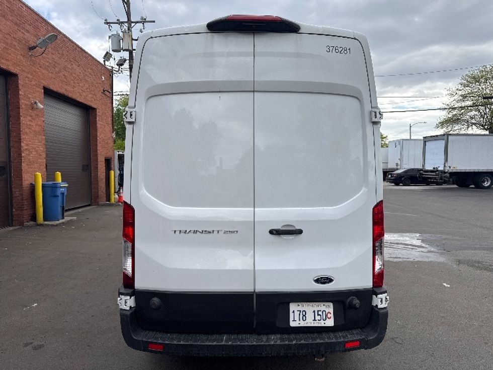 Cargo Van (Panel Van)-Light and Medium Duty Trucks-Ford-2020-Transit 250-La Porte-IN-73,329\n\t\tmiles-$ 32,750 - Image 7