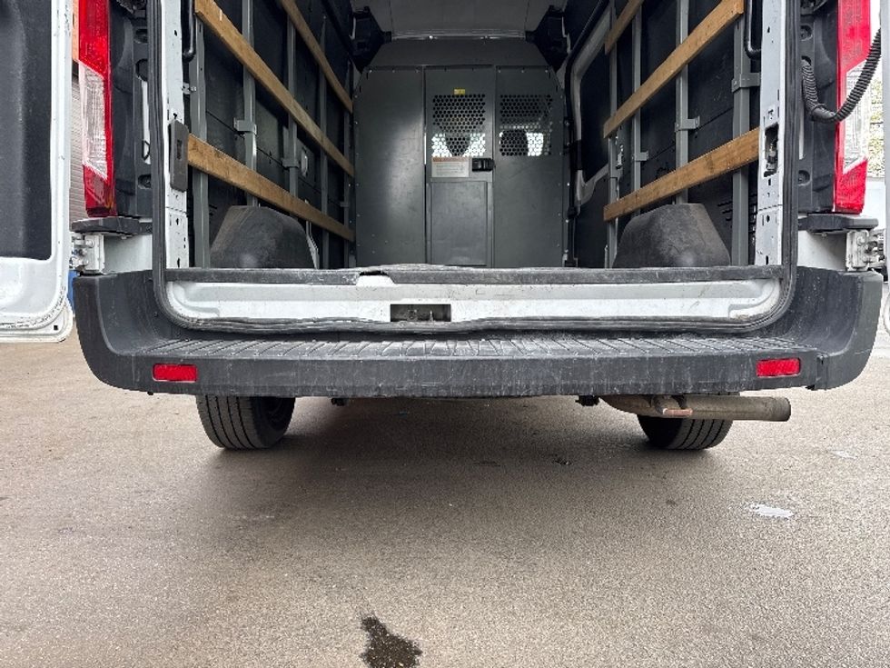 Cargo Van (Panel Van)-Light and Medium Duty Trucks-Ford-2020-Transit 250-La Porte-IN-73,329\n\t\tmiles-$ 32,750 - Image 9