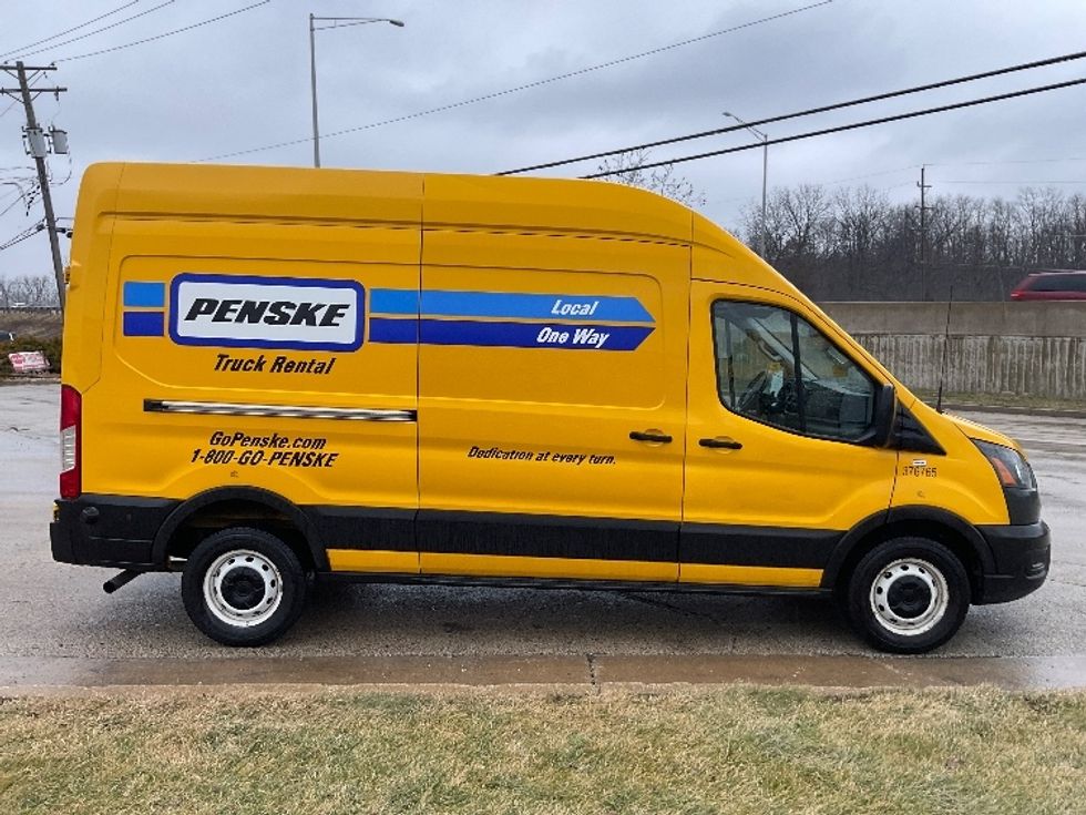 Cargo Van (Panel Van)-Light and Medium Duty Trucks-Ford-2020-Transit 250-La Porte-IN-95,799\n\t\tmiles-$ 26,250 - Image 12