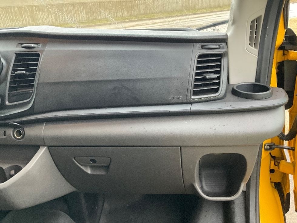 Cargo Van (Panel Van)-Light and Medium Duty Trucks-Ford-2020-Transit 250-La Porte-IN-95,799\n\t\tmiles-$ 26,250 - Image 18