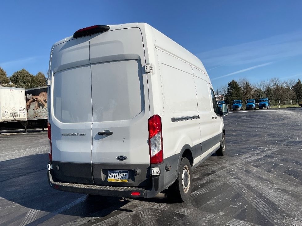 Cargo Van (Panel Van)-Light and Medium Duty Trucks-Ford-2020-Transit 250-Lancaster-PA-123,450\n\t\tmiles-$ 28,500 - Image 13