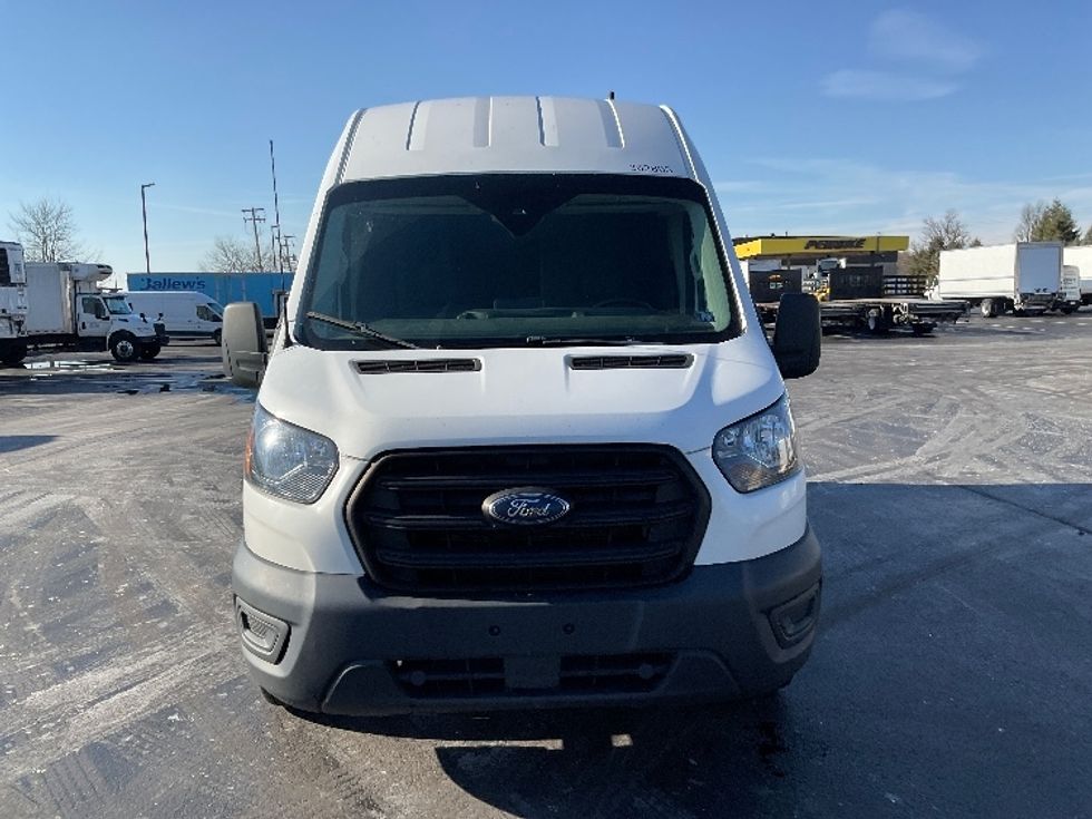 Cargo Van (Panel Van)-Light and Medium Duty Trucks-Ford-2020-Transit 250-Lancaster-PA-123,450\n\t\tmiles-$ 28,500 - Image 2