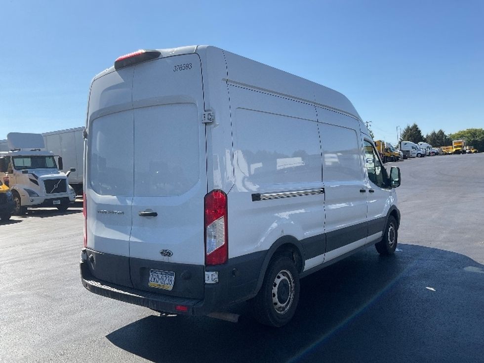 2020 Ford Transit photo 9