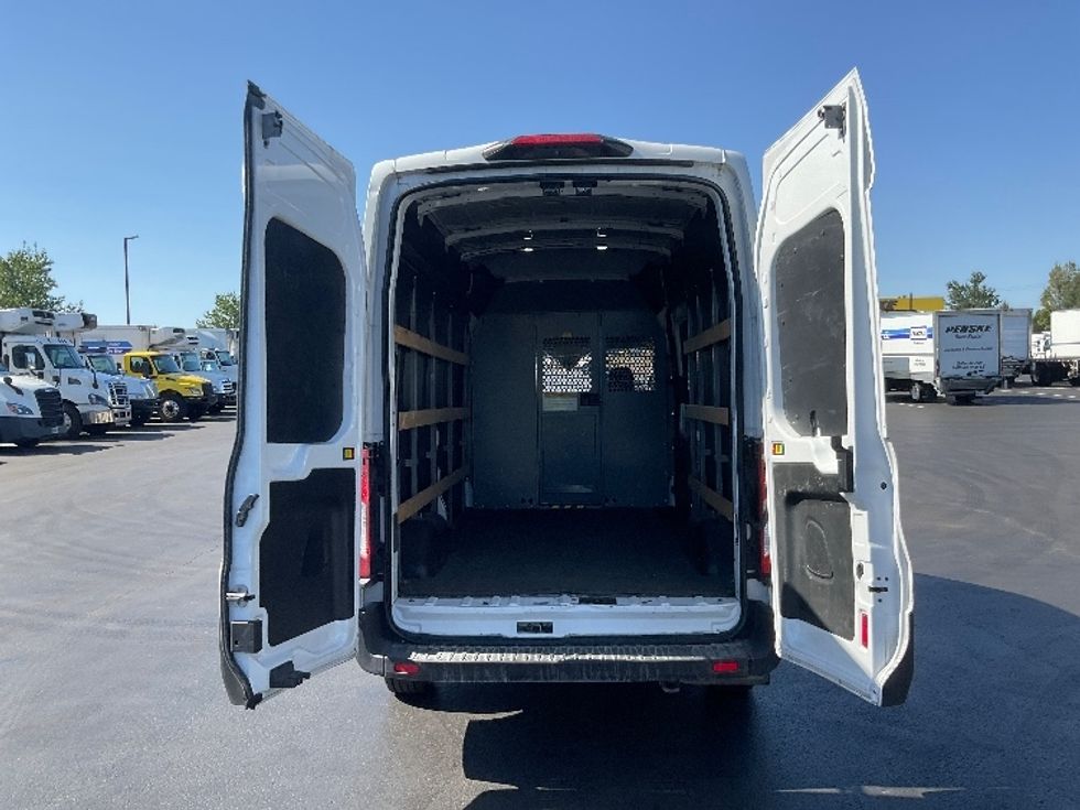 2020 Ford Transit photo 6