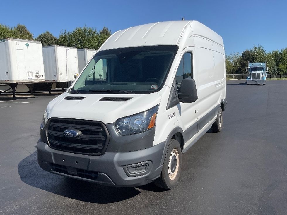 2020 Ford Transit Cargo Van photo 3
