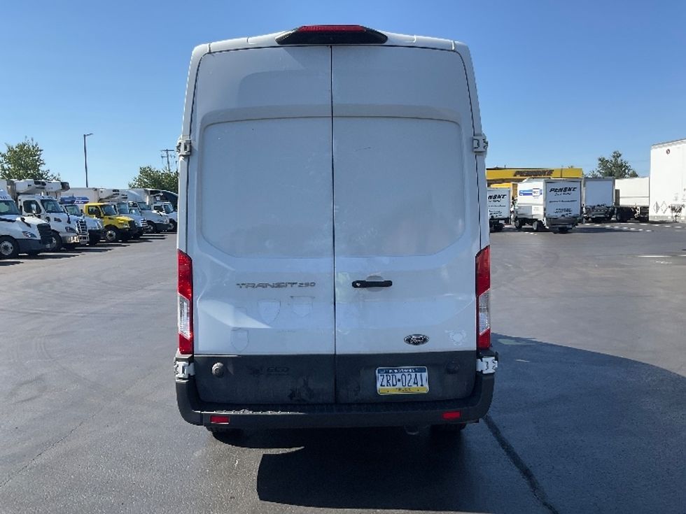 2020 Ford Transit Cargo Van photo 7