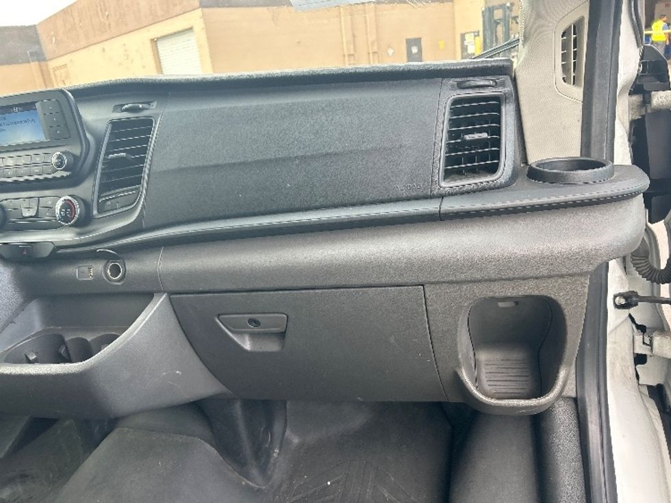 Cargo Van (Panel Van)-Light and Medium Duty Trucks-Ford-2020-Transit 250-Las Vegas-NV-177,370\n\t\tmiles-$ 21,000 - Image 20