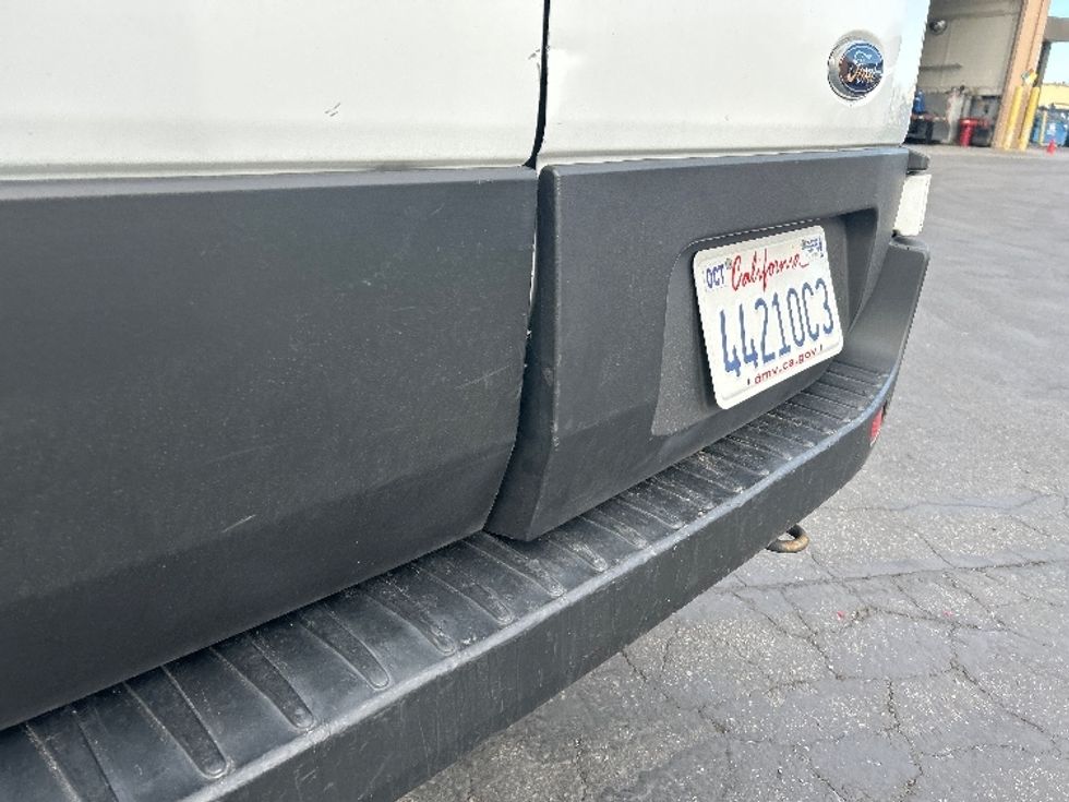 Cargo Van (Panel Van)-Light and Medium Duty Trucks-Ford-2020-Transit 250-Las Vegas-NV-177,370\n\t\tmiles-$ 21,000 - Image 27