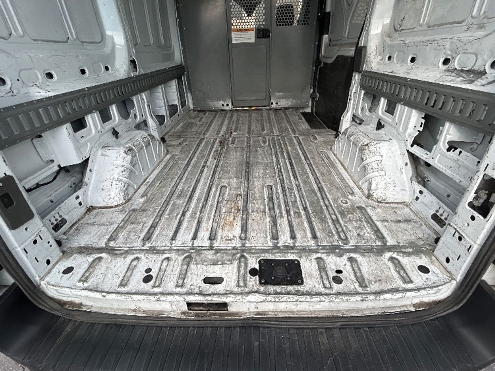Cargo Van (Panel Van)-Light and Medium Duty Trucks-Ford-2020-Transit 250-Las Vegas-NV-177,370\n\t\tmiles-$ 21,000 - Image 9